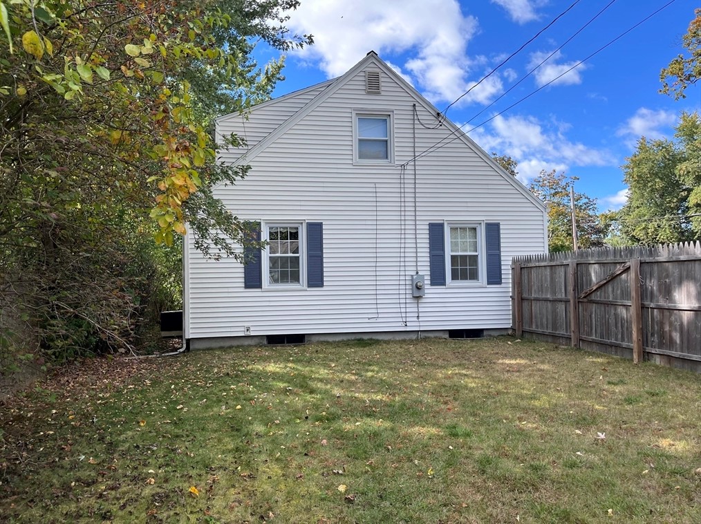 65 Blodgett, Springfield, MA 01108
