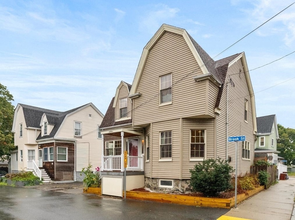 1 Brook St, Malden, MA 02148