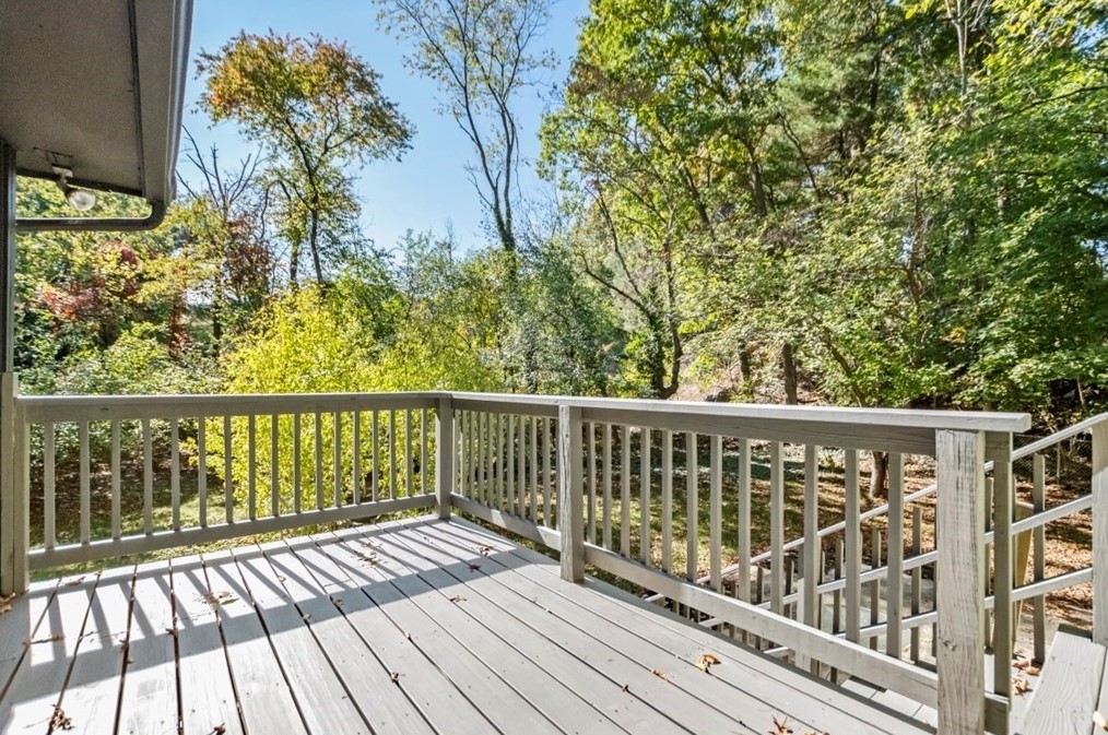 1704 Trapelo Rd, Waltham MA 02452-6363 exterior