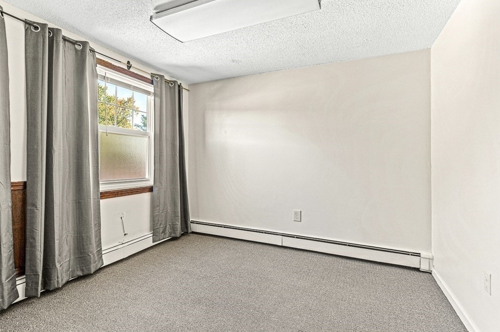 1011 Massachusetts Ave, Arlington MA 02476-4310 exterior