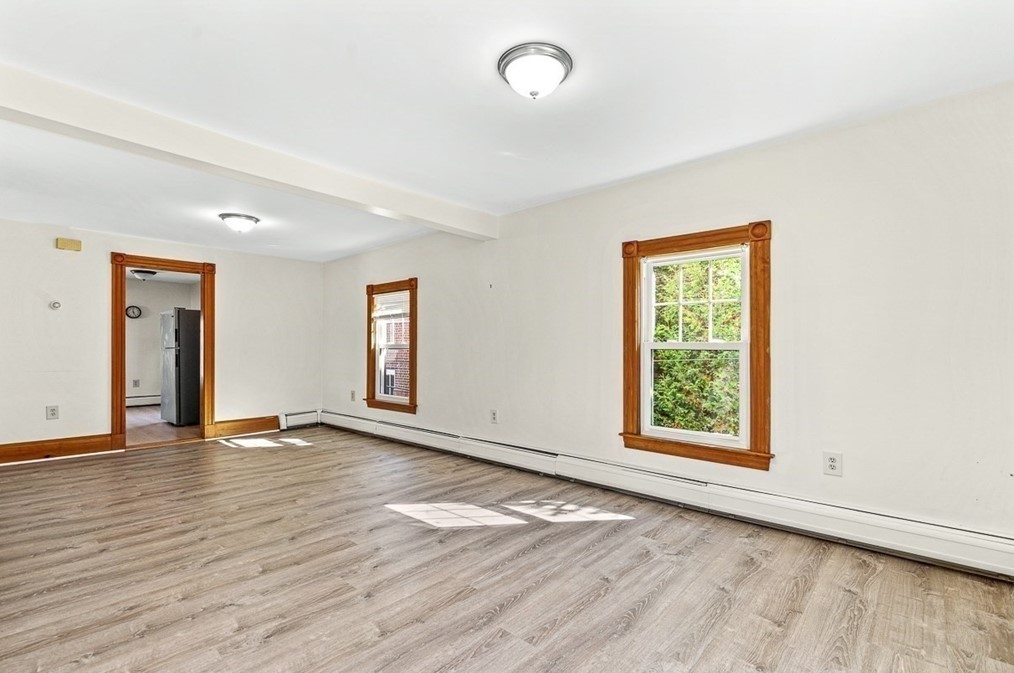 1011 Massachusetts Ave, Arlington MA 02476-4310 exterior