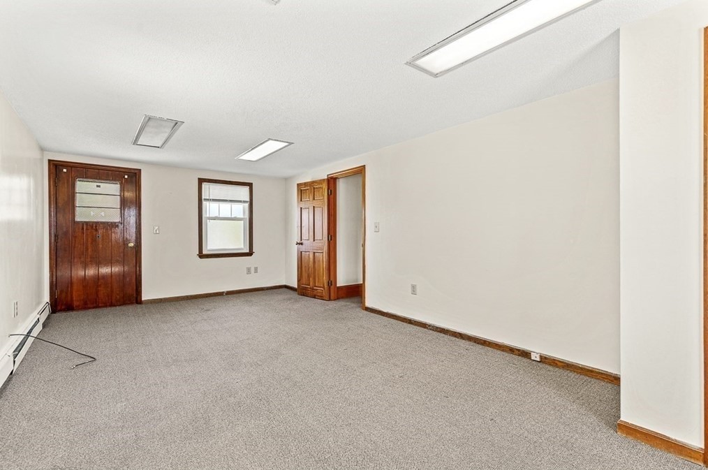 1011 Massachusetts Ave, Arlington MA 02476-4310 exterior