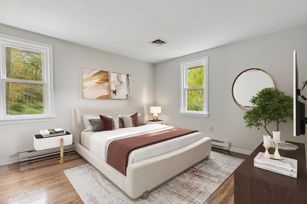 480 Main St, Hanover MA 02339-1911 exterior