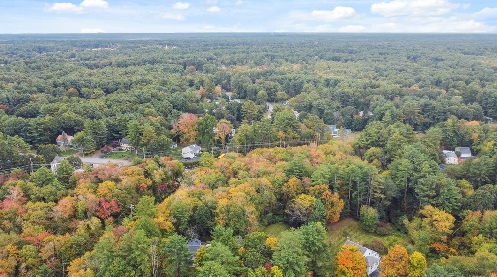 480 Main St, Hanover MA 02339-1911 exterior