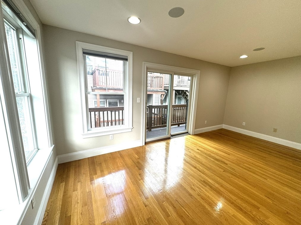 1 Goodwin #1, Boston, MA 02127