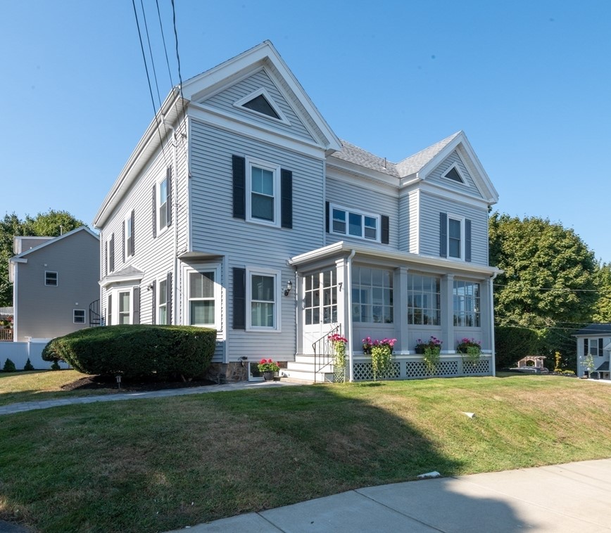 7 Woodland Ave, Beverly, MA 01915