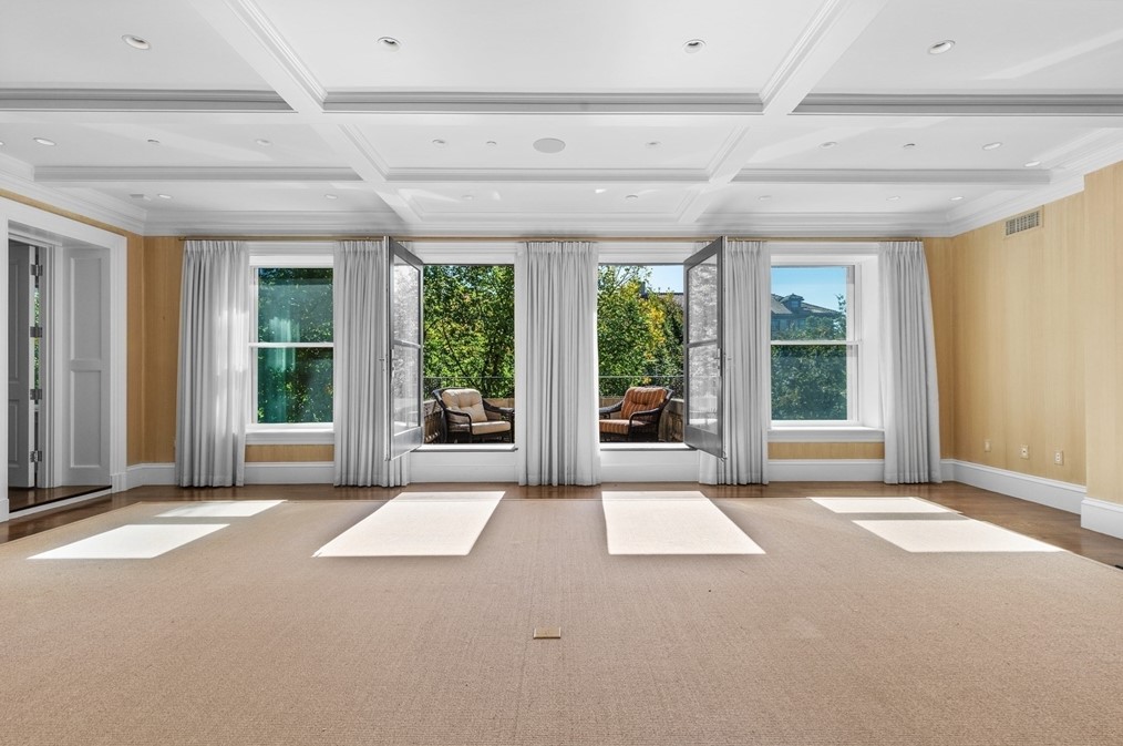 409 Commonwealth Ave #e, Boston, MA 02215