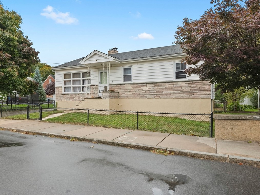 57 Prospect Ave, Chelsea, MA 02150