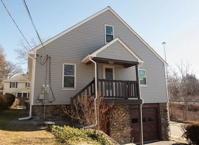 8 Merton, Worcester, MA 01605