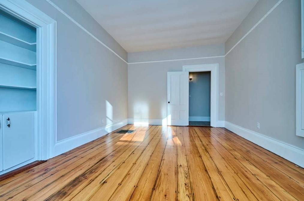 97 Riv Rd, Merrimac MA 01860-2319 exterior