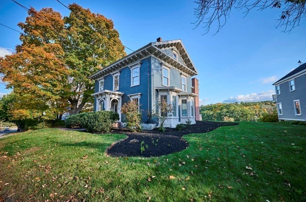 97 Riv Rd, Merrimac MA 01860-2319 exterior