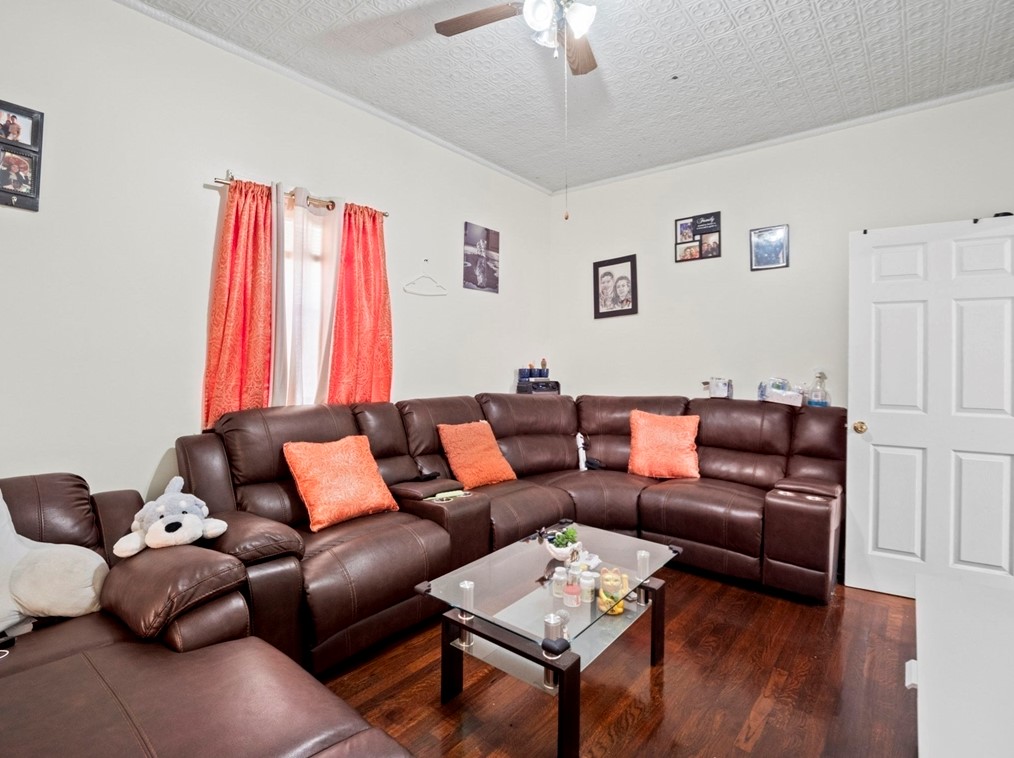 55 Webster Ave, Chelsea, MA 02150 exterior