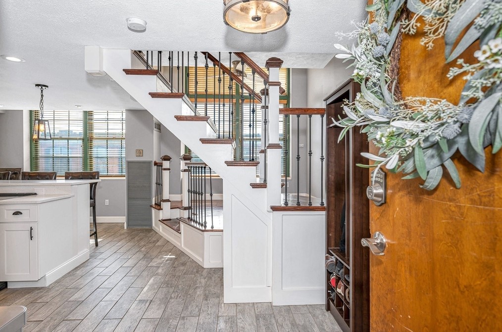 200 Market St #26a, Lowell, MA 01852