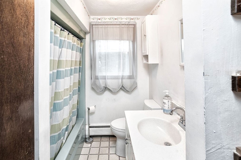 159 Broadway, Haverhill MA 01830-4304 exterior