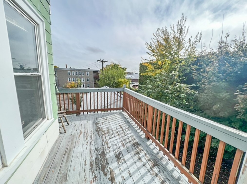 38 Sewall St, Somerville MA  02145-1932 exterior