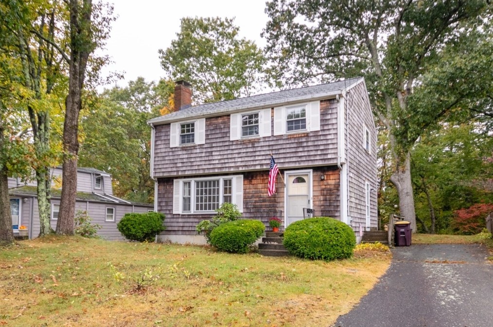 23 Lane Ave, Weymouth, MA 02189