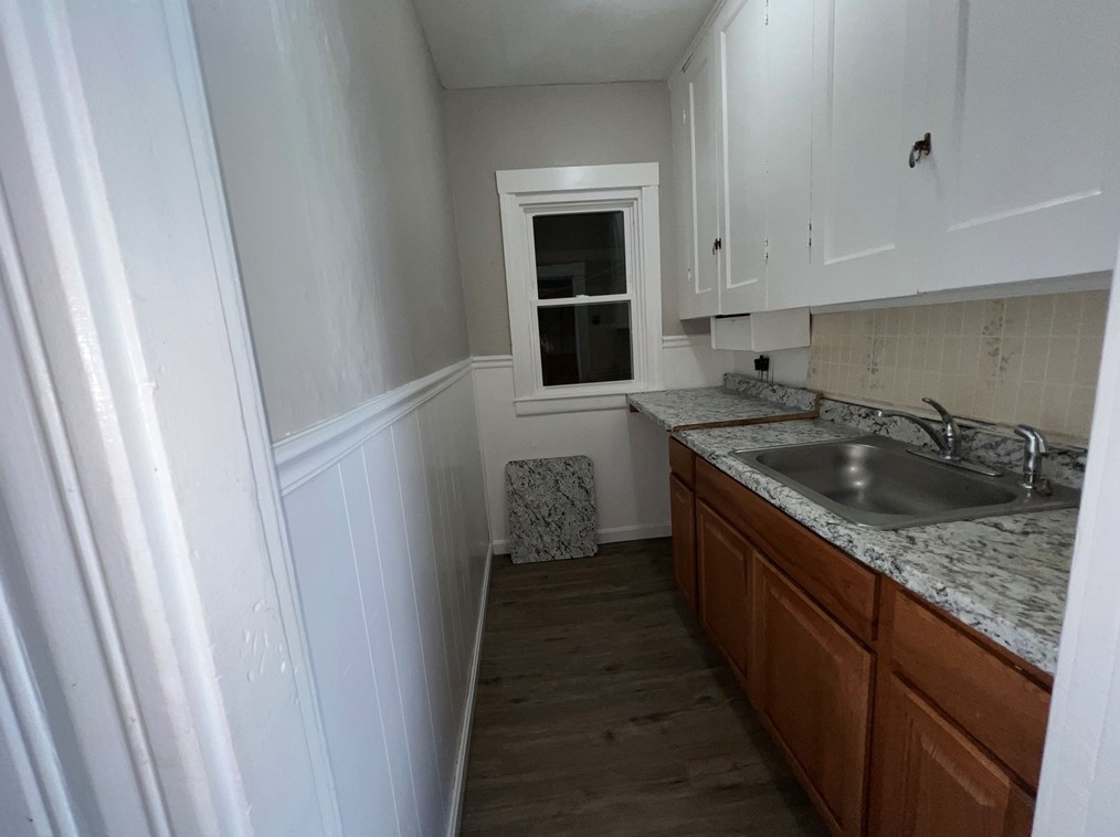 3 Aetna St, Worcester MA 01604-4205 exterior