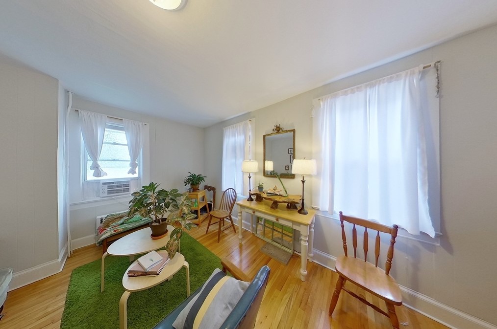 58 Main St, Fairhaven MA 02719-3329 exterior