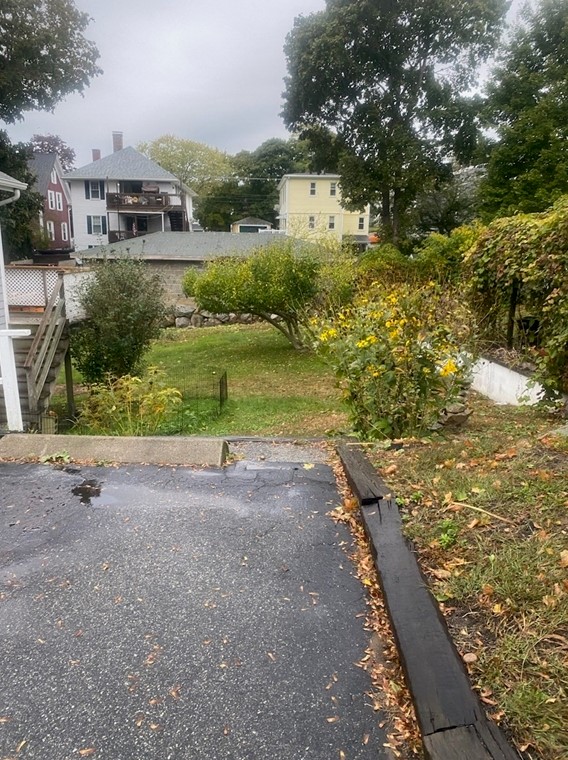 7 Elizabeth Rd, Gloucester, MA 01930