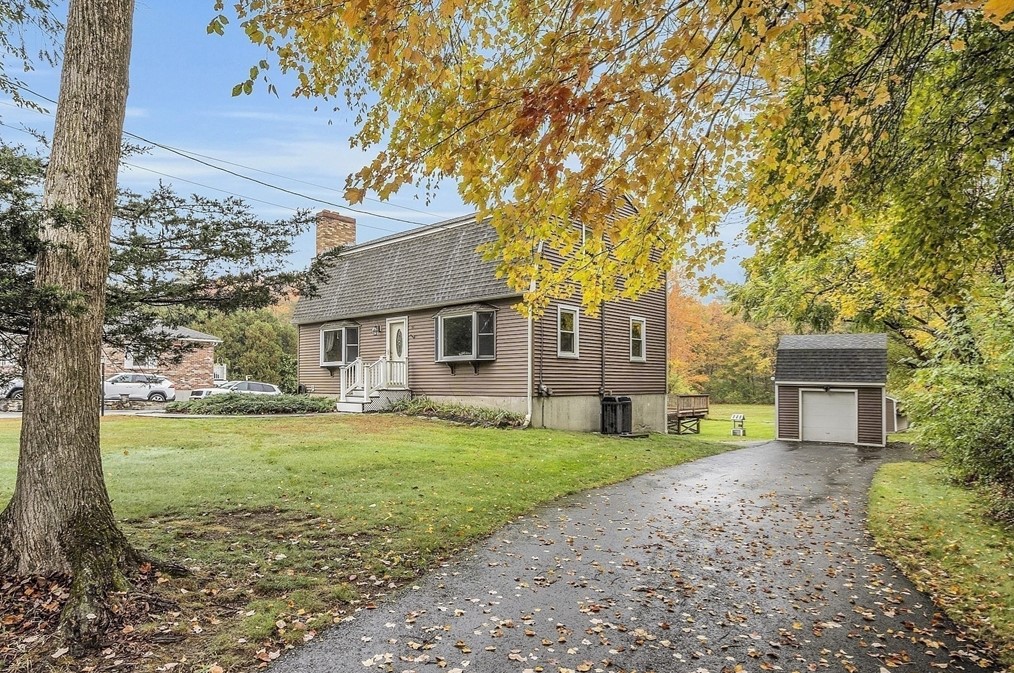 91 Chapin Rd, Hudson, MA 01749