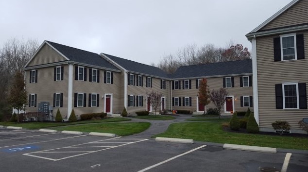 53 Gatsby Dr #a, Raynham, MA 02767