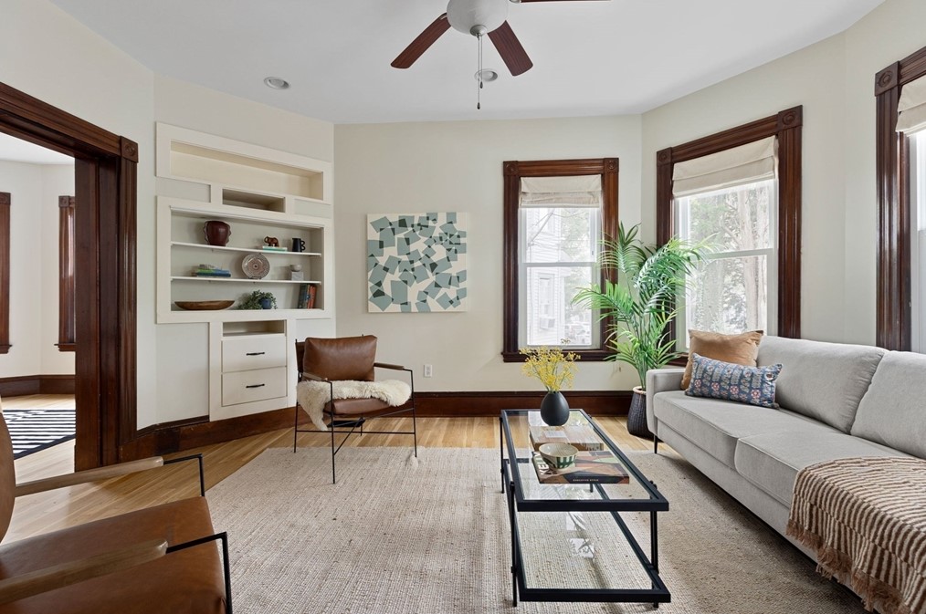 31 Sewall St, Somerville, MA 02145-1913