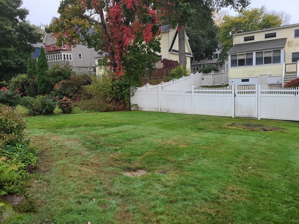 203 Renfrew St, Arlington MA 02476-7349 exterior