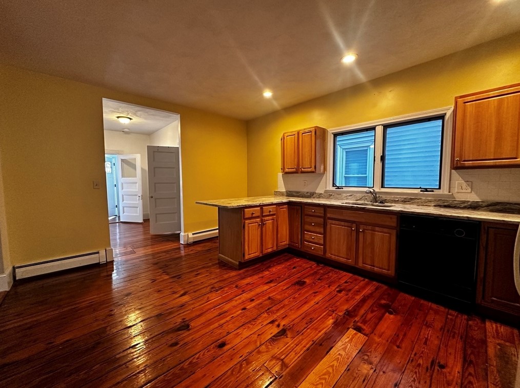 8-10 Seafoam Ave #1, Winthrop, MA 02152