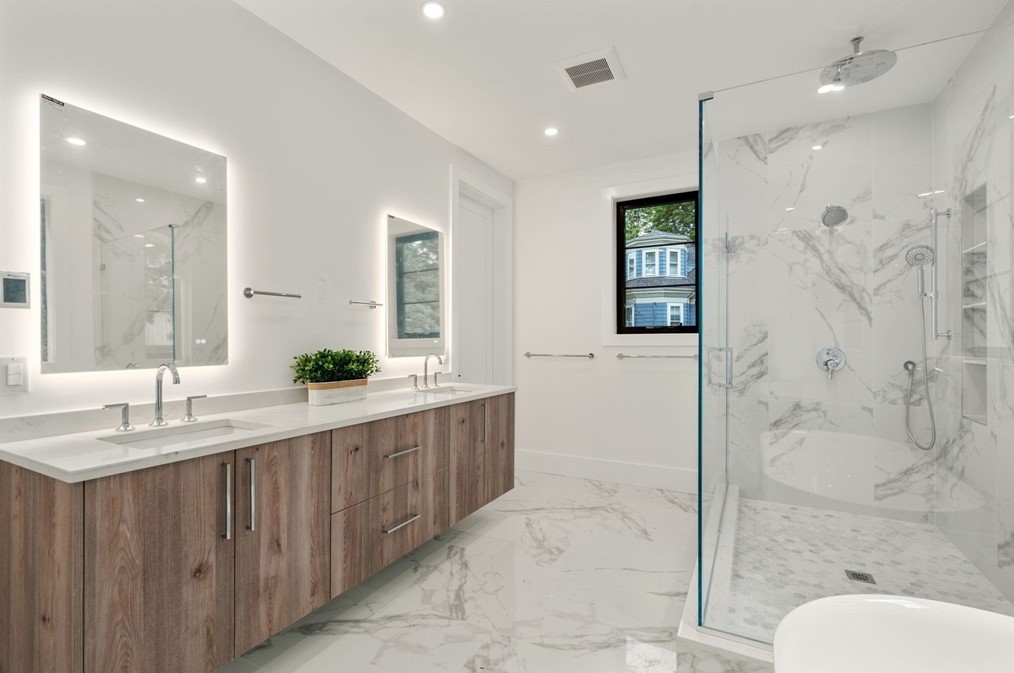 24 Newtonville Ave, Newton MA 02458-1828 exterior