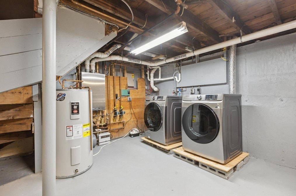 259 Cambridge St, Burlington MA 01803-2541 exterior