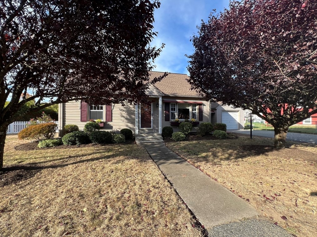 54 Cady St, Ludlow, MA 01056-2247