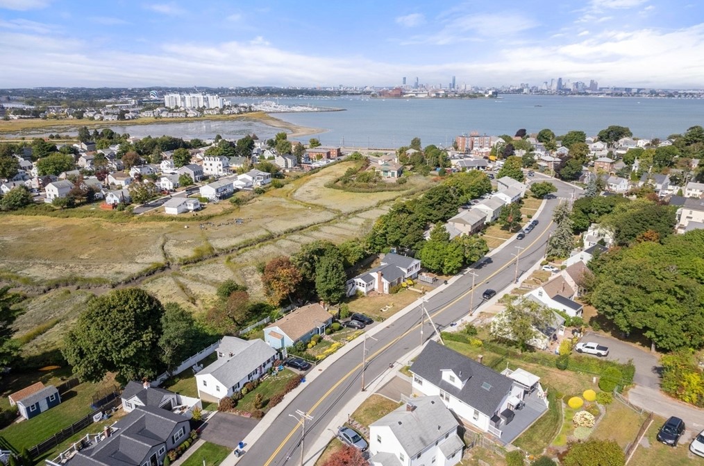 831 Squantum St, Quincy MA 02171-1251 exterior