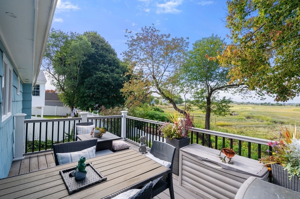 831 Squantum St, Quincy MA 02171-1251 exterior