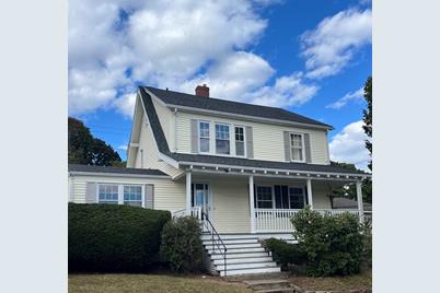 9 Phillips Circle, Swampscott, MA 01907 - Photo 1