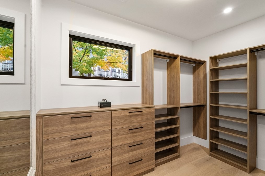 32 Newtonville Ave, Newton MA 02458-1851 exterior