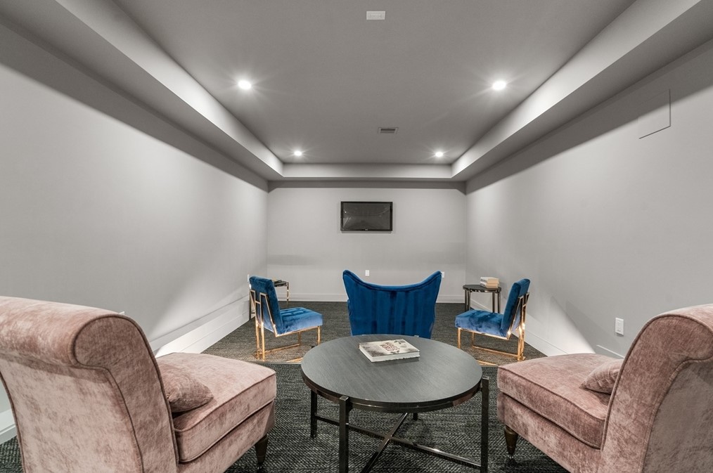 32 Newtonville Ave, Newton MA 02458-1851 exterior