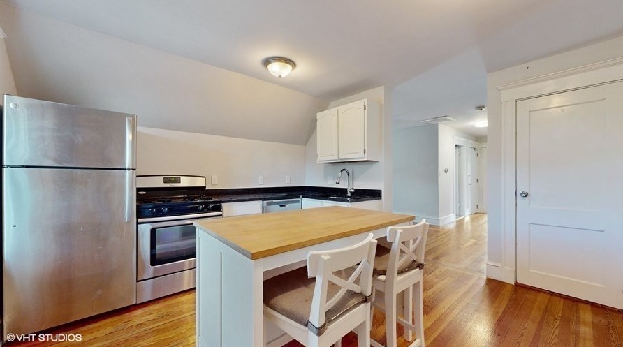 29 Lowden Ave, Somerville, MA 02144 exterior