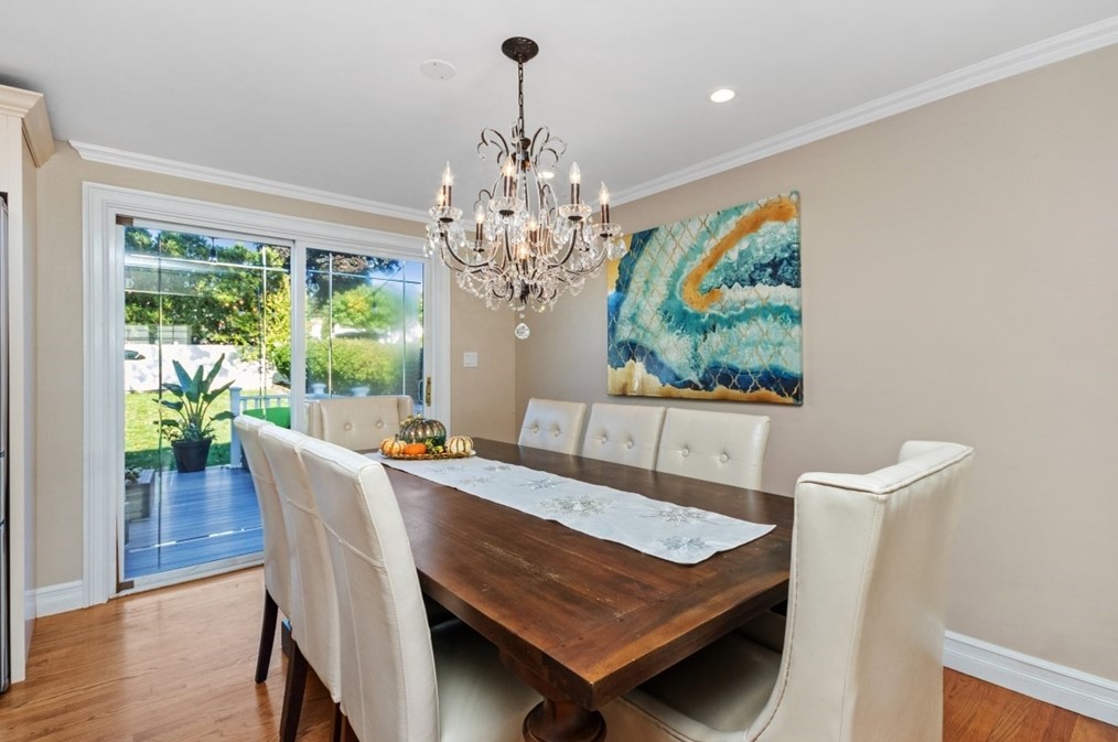 43 Stedman St, Quincy MA 02169-1222 exterior