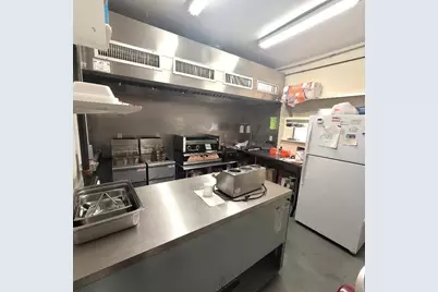 719 State Rd, Westport, MA 02790 - Photo 2