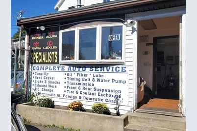 72 First St, Lowell, MA 01850 - Photo 2