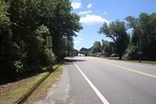 425 A Wareham St, Middleborough, MA 02346 - Photo 8