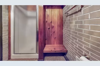 242 Eastwood Dr, Westfield, MA 01085 - Photo 18