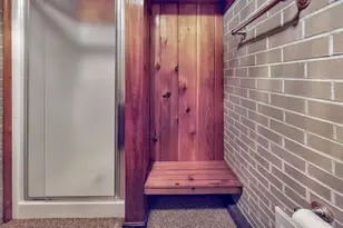 242 Eastwood Dr, Westfield, MA 01085 - Photo 18