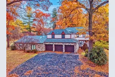 242 Eastwood Dr, Westfield, MA 01085 - Photo 36