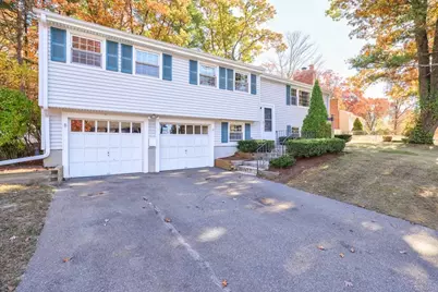 9 Laurel Dr, Hudson, MA 01749 - Photo 1