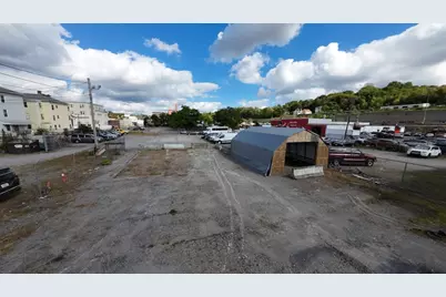 9 Casco St, Worcester, MA 01604 - Photo 1