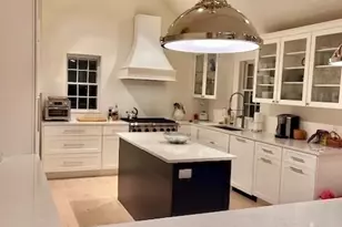 76 Orange St, Nantucket, MA 02554 - Photo 8