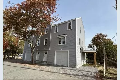 46A Holt Rd #B, Bourne, MA 02532 - Photo 4