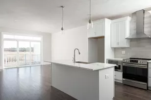 58 Metacomet Rd, West Bridgewater, MA 02379 - Photo 6