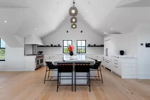 30 Devon, Nantucket, MA 02554 - Photo 2